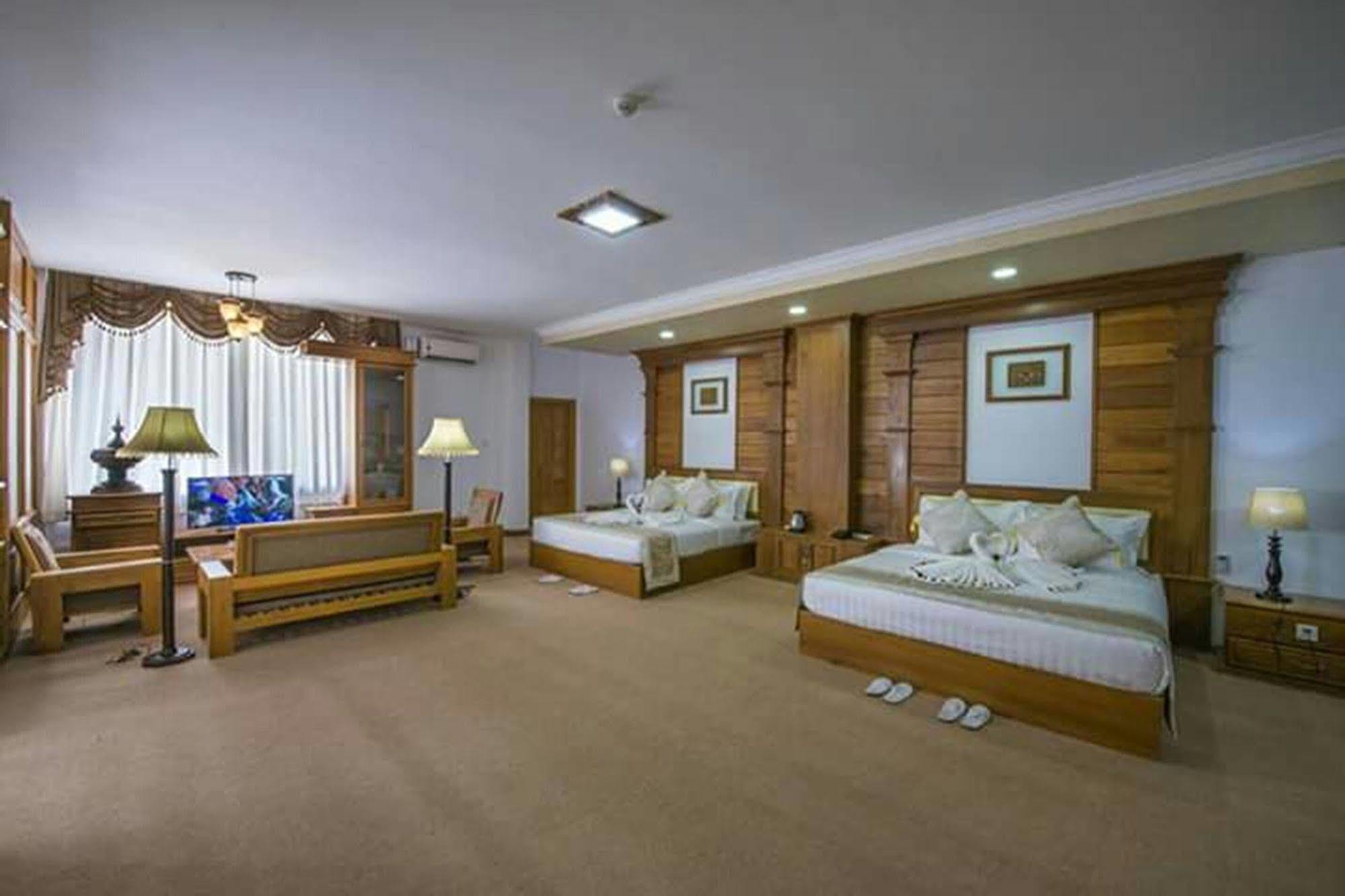 Hotel Shwe Nann Htike Pyin Oo Lwin Eksteriør bilde
